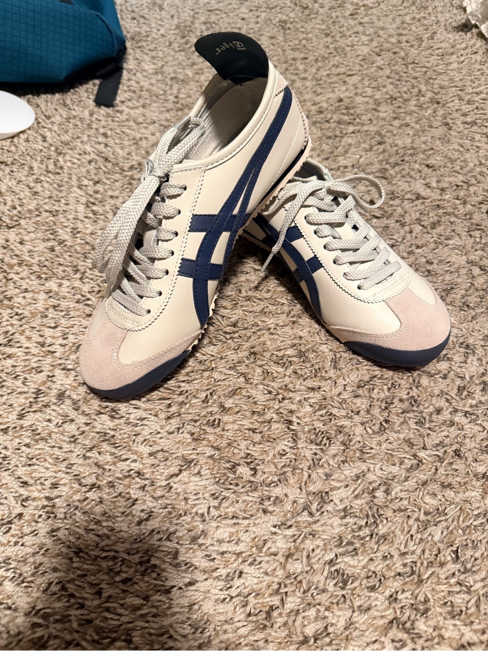 Onitsuka Tiger by Asics Mexico 66 Women's Low-Top Sneakers in Birch Peacoat - Picture 3 of 6